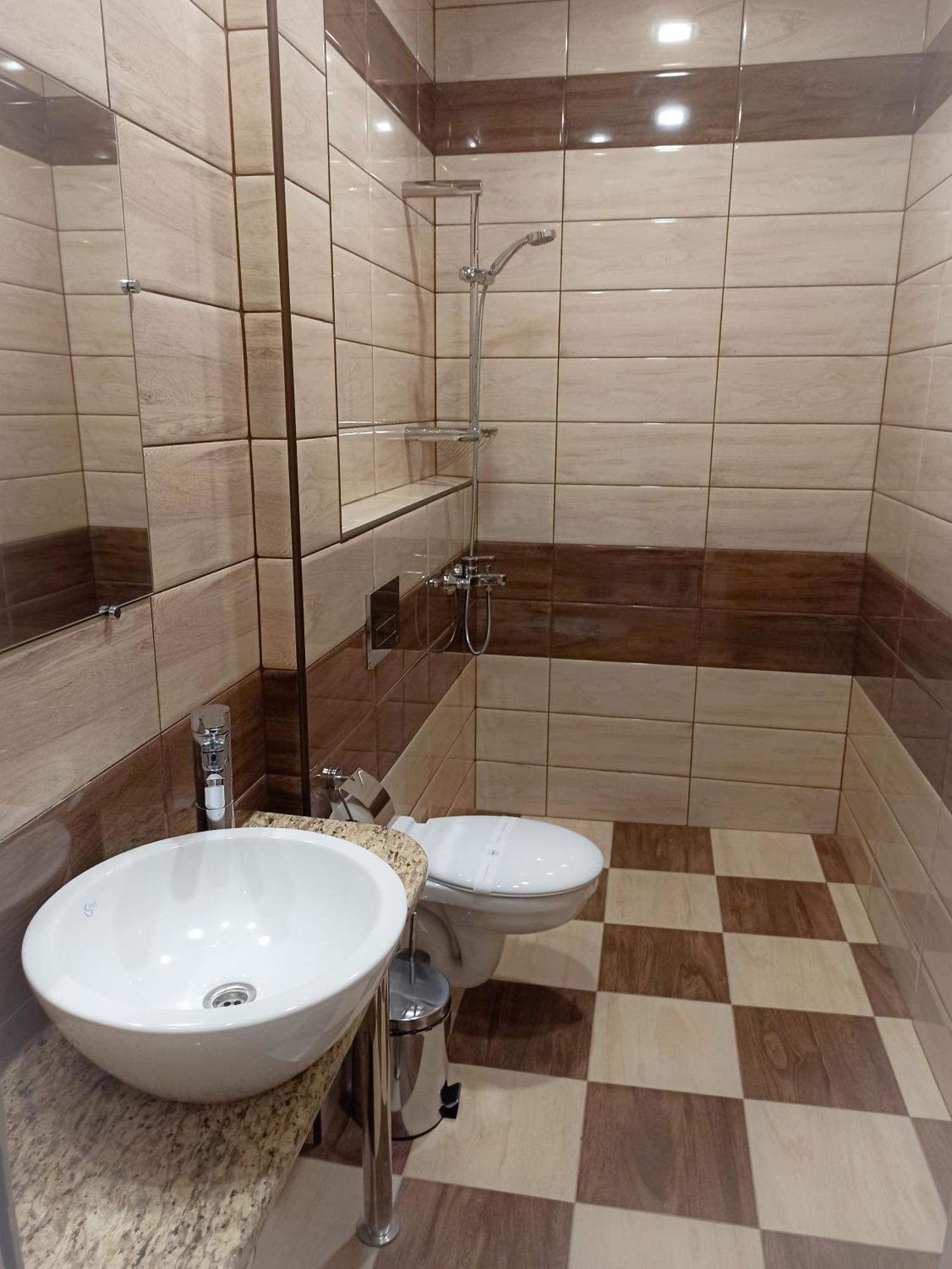 Хотел Театъръ Hotel Plevna Kültér fotó